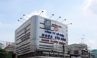 Tổng giám đốc Cty CP Nhựa Sài Gòn - ông Cao Văn Sang đang bị tạm hoãn xuất cảnh.