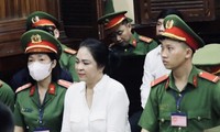 Bà Nguyễn Phương Hằng tại phiên tòa sơ thẩm.