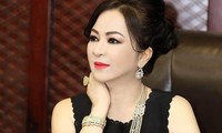 Bà Nguyễn Phương Hằng - người có nghĩa vụ, quyền lợi liên quan trong vụ án.