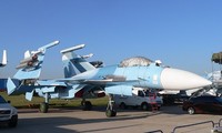 Sức mạnh tiêm kích Su-33 của tàu sân bay Nga