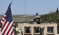 Pháo binh Mỹ làm nhiệm vụ ở Syria