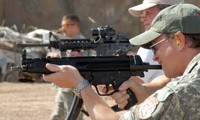 Heckler&amp;Koch MP5 - Khẩu tiểu liên huyền thoại của người Đức