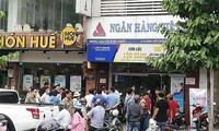 Hiện trường cướp ngân hàng táo tợn ở trung tâm Sài Gòn