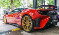 Cận cảnh Ferrari 488 GTB độ 15 tỷ đồng tại Việt Nam