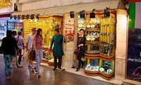 Chợ bán vàng theo cân, mặc cả như mua rau ở Dubai