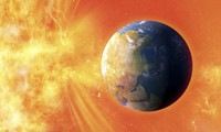 Điều gì xảy ra nếu lóa Mặt Trời chạm tới Trái Đất?