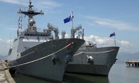 Cận cảnh đội tàu Hải quân Hàn Quốc cập cảng Tiên Sa