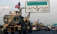 Xe quân sự Mỹ nối tiếp nhau rút khỏi Syria và tiến về Iraq