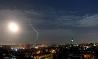 Phòng không Syria diệt gọn tên lửa kẻ thù trên bầu trời Damascus