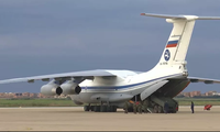 Máy bay quân sự Nga chuyển hàng cứu trợ giúp Mỹ chống Covid-19