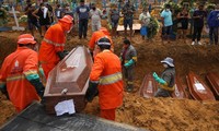 Một ngày làm việc của người thu thập thi thể tại Brazil do Covid-19