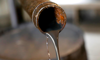 Giá dầu thế giới tăng vọt sau vụ tấn công nhà máy dầu Ả-rập Xê-út