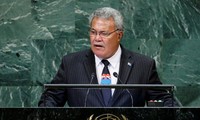 Thủ tướng Tuvalu Enele Sosene Sopoaga phát biểu trước Đại hội đồng Liên Hợp quốc năm 2018. (Ảnh: Reuters)