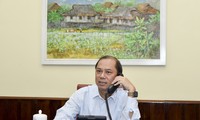 Thứ trưởng Nguyễn Quốc Dũng tại cuộc điện đàm. (ảnh: BNG)