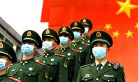 Trung Quốc đang nỗ lực xoa dịu bức xúc của dư luận về cách xử lý đại dịch nCoV. (Ảnh: Getty Images)