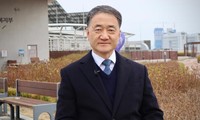Bộ trưởng Y tế Hàn Quốc Park Neunghoo. (Ảnh: CNN)