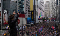 Bắc Kinh nói rằng biểu tình bạo loạn ở Hong Kong có thế lực nước ngoài đứng sau. (Ảnh: NYT)