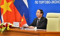 Phó Thủ tướng Lê Văn Thành đồng chủ trì khoá họp. (Ảnh: Mofa)