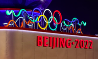 Logo của Olympic Bắc Kinh 2022. (Ảnh: Arab News)