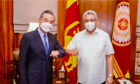 Tổng thống Sri Lanka Gotabaya Rajapaksa trong cuộc gặp Ngoại trưởng Trung Quốc Vương Nghị ngày 9/1. (Ảnh: Xinhua)