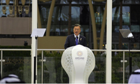 Tổng thống Hàn Quốc Moon Jae-in phát biểu tại lễ khai mạc triển lãm Dubai 2020. (Ảnh: AP)