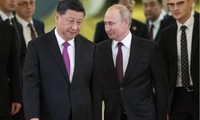 Trung Quốc có quan hệ mạnh mẽ với Nga nhưng cũng là đối tác lớn của Ukraine. (Ảnh: AP)