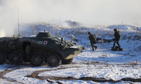 Lực lượng Nga và Belarus tham gia đợt tập trận chung hôm 2/2. (Ảnh: Reuters)
