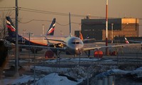 Máy bay của hãng hàng không Aeroflot đậu tại sân bay Sheremetyevo ngày 1/3. (Ảnh: AP)