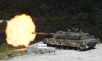 Một chiếc xe tăng K-2 của Hàn Quốc tham gia đợt tập trận bắn đạn thật năm 2018