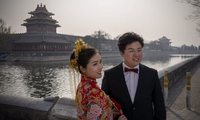 Nhiều cặp đôi trẻ Trung Quốc chọn lối sống không có con. (Ảnh: Getty)