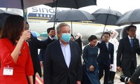 Tổng thư ký Liên Hợp Quốc Antonio Guterres đến sân bay Nội Bài ngày 21/10. (Ảnh: Như Ý)