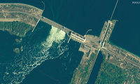 Một đập thuỷ điện trên sông Dnipro. (Ảnh: Maxar)