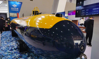 Tàu ngầm không người lái Haishen 6000 (Poseidon 6000) được trưng bày tại Triển lãm hàng không quốc tế Chu Hải. (Ảnh: Weibo)