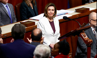 Bà Nancy Pelosi quyết định thôi chức Chủ tịch Hạ viện Mỹ. (Ảnh: Reuters)