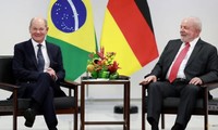 Tổng thống Brazil Luiz Inacio Lula da Silva (phải) trong cuộc tiếp Thủ tướng Đức Olaf Scholz ngày 30/1. (Ảnh: Reuters)
