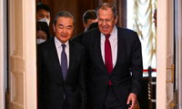 Ngoại trưởng Nga Sergei Lavrov và quan chức cấp cao Trung Quốc Vương Nghị