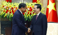 Chủ tịch nước Võ Văn Thưởng tiếp Phó Thủ tướng Campuchia Prak Sokhonn (Ảnh: TTXVN)