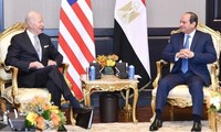 Tổng thống Mỹ Joe Biden trong cuộc gặp Tổng thống Ai Cập Abdel Fattah el-Sisi tháng 11/2022. (Ảnh: Reuters)