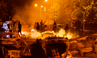Tình trạng bạo loạn ở các thành phố của Pháp đã kéo dài 4 đêm liên tiếp. (Ảnh: CNN)