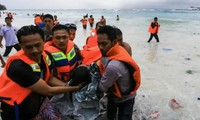 Chìm phà ở Indonesia khiến ít nhất 15 người chết, 19 người mất tích