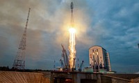 Tàu đổ bộ Mặt trăng Luna 25 của Nga vào thời điểm được phóng lên. (Ảnh: Reuters)