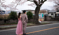 Nhật Bản: Con ế dài, bố mẹ già bận rộn hẹn hò thay 