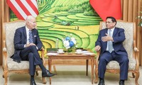 Thủ tướng Phạm Minh Chính trong cuộc hội kiến Tổng thống Mỹ Joe Biden tại Hà Nội ngày 11/9. (Ảnh: Như Ý)