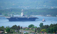Tàu sân bay USS Gerald R Ford của Mỹ ở vịnh Oslo, Na Uy, ngày 24/5. (Ảnh: Reuters)