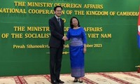 Việt Nam – Campuchia tiếp tục phối hợp giải quyết vấn đề pháp lý cho người gốc Việt