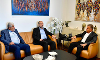 Cuộc gặp giữa giám đốc tình báo Li-băng với đại diện của Hamas và Hồi giáo Jihad. (Ảnh: Al Jazeera)