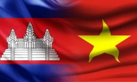 Lãnh đạo Việt Nam chúc mừng 70 năm Ngày Độc lập Vương quốc Campuchia