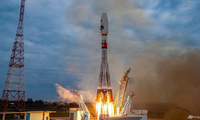  Tên lửa Soyuz-2.1b cùng tàu đổ bộ Mặt trăng Luna-25 cất cánh từ bệ phóng tại cảng vũ trụ Vostochny ở Viễn Đông Nga ngày 11/8/2023. (Ảnh: Roscosmos) 