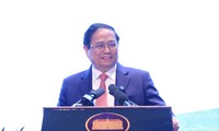 Thủ tướng Phạm Minh Chính phát biểu tại hội nghị sáng 21/12. (Ảnh: Nhật Minh)