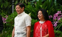 Tổng thống Philippines Ferdinand Marcos Jr cùng Phu nhân. (Ảnh: Reuters)